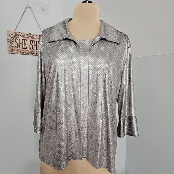 Silver Metallic Button Up Shirt Over Tank Top Womens Medium Holiday Festive - Picture 2 of 11
